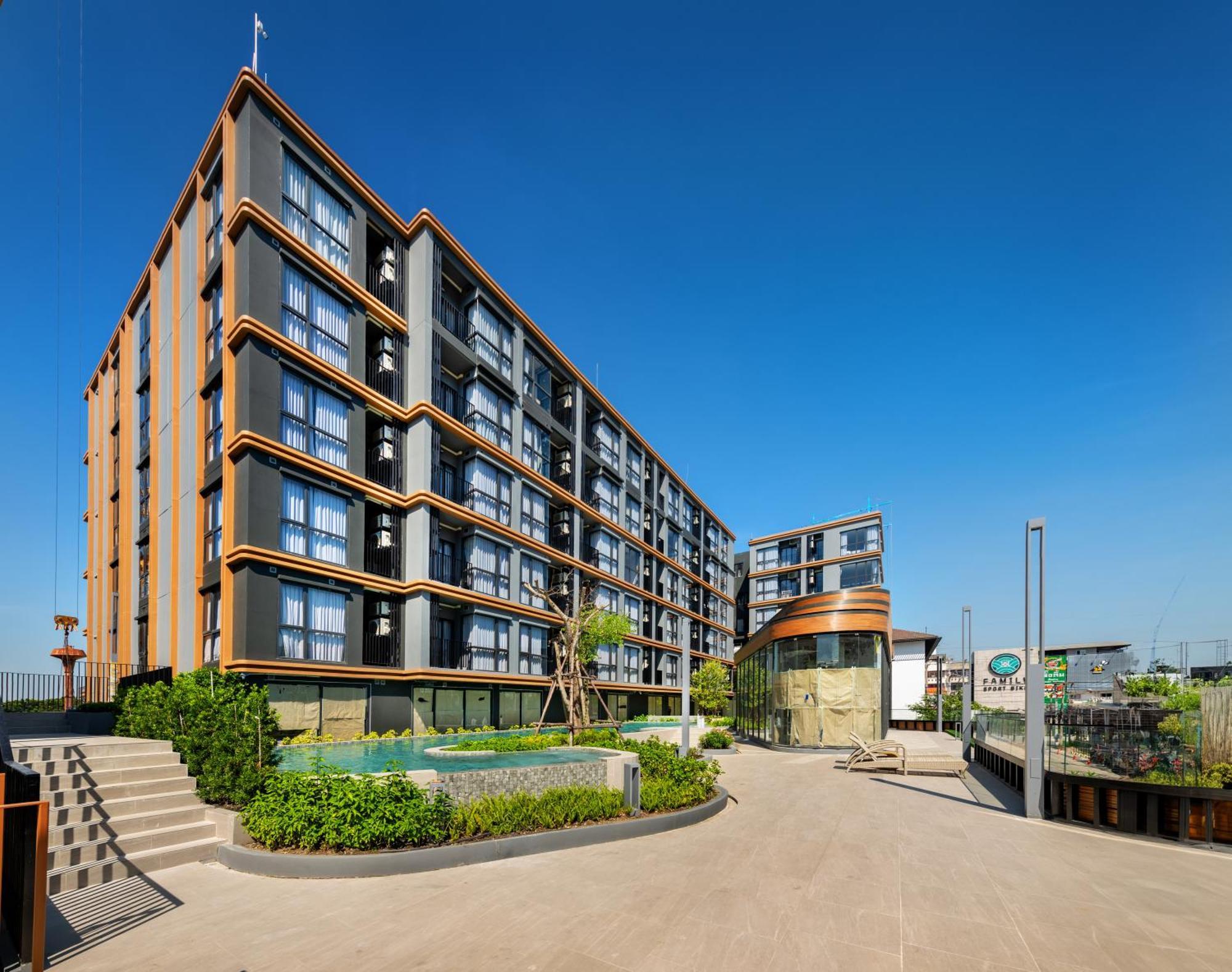 Salaya One Hotel & Service Apartment Exterior foto