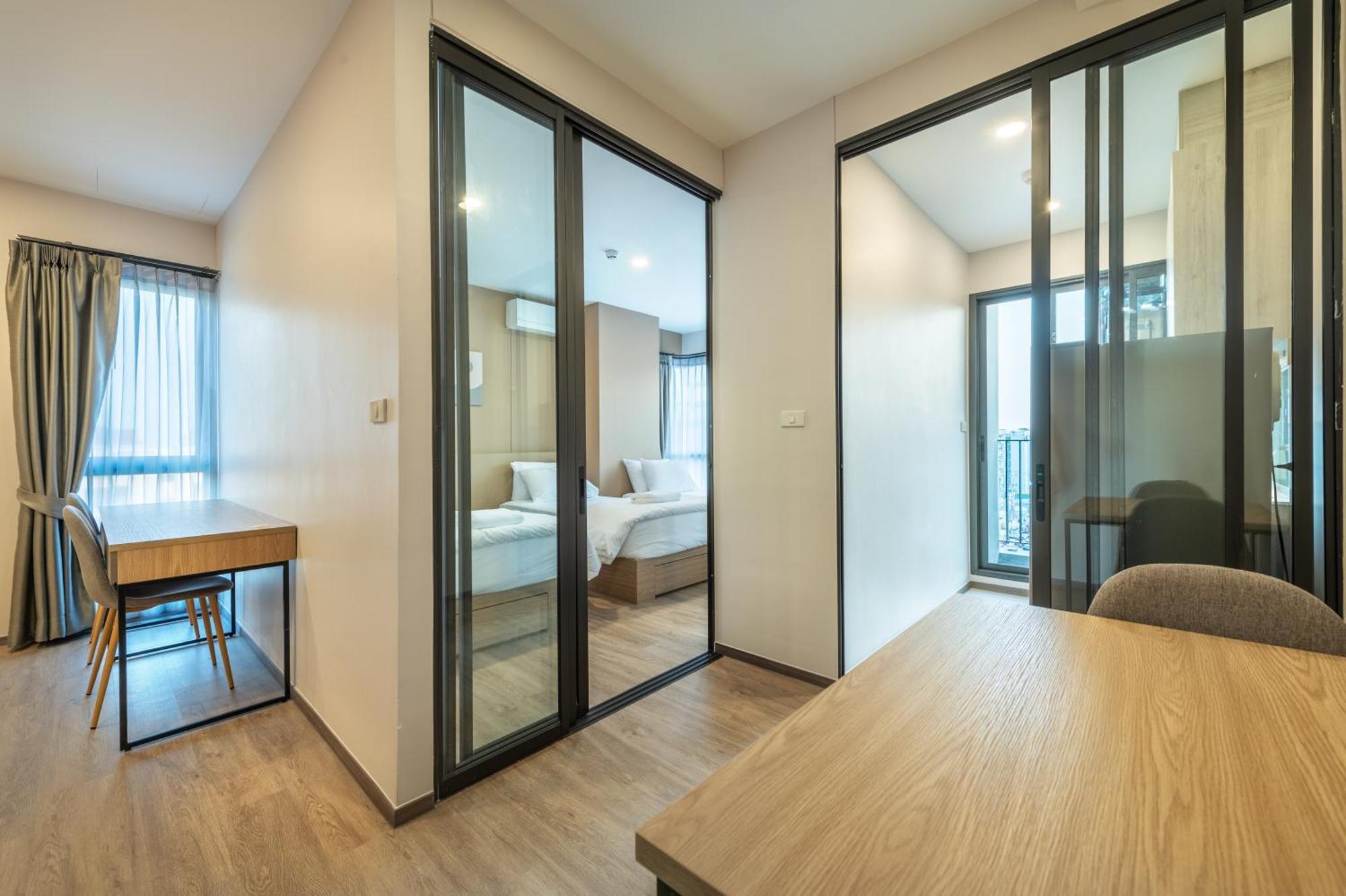 Salaya One Hotel & Service Apartment Exterior foto