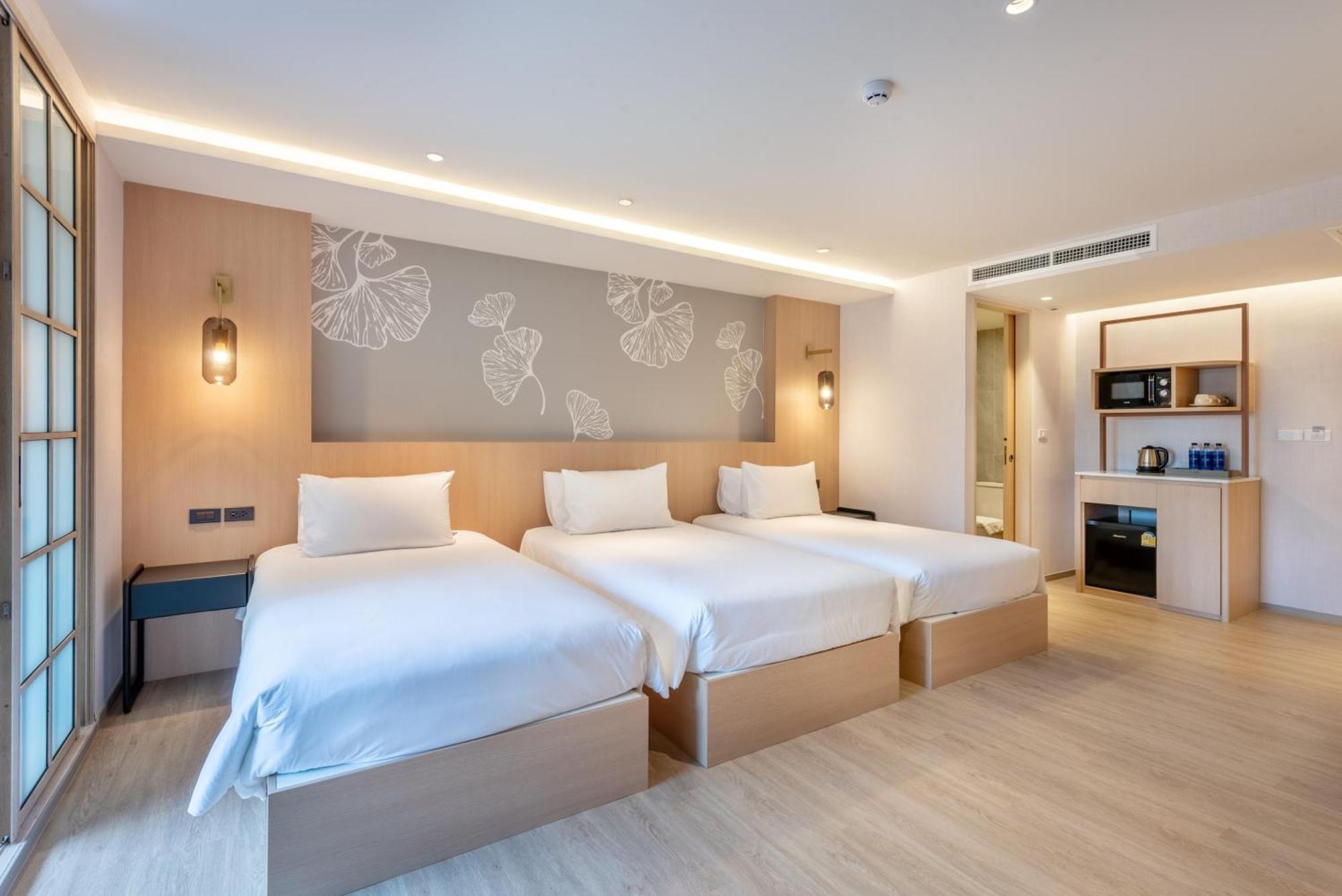 Salaya One Hotel & Service Apartment Exterior foto