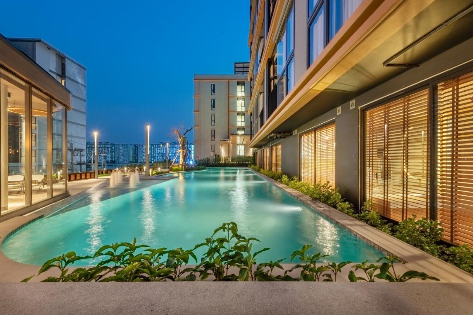 Salaya One Hotel & Service Apartment Exterior foto