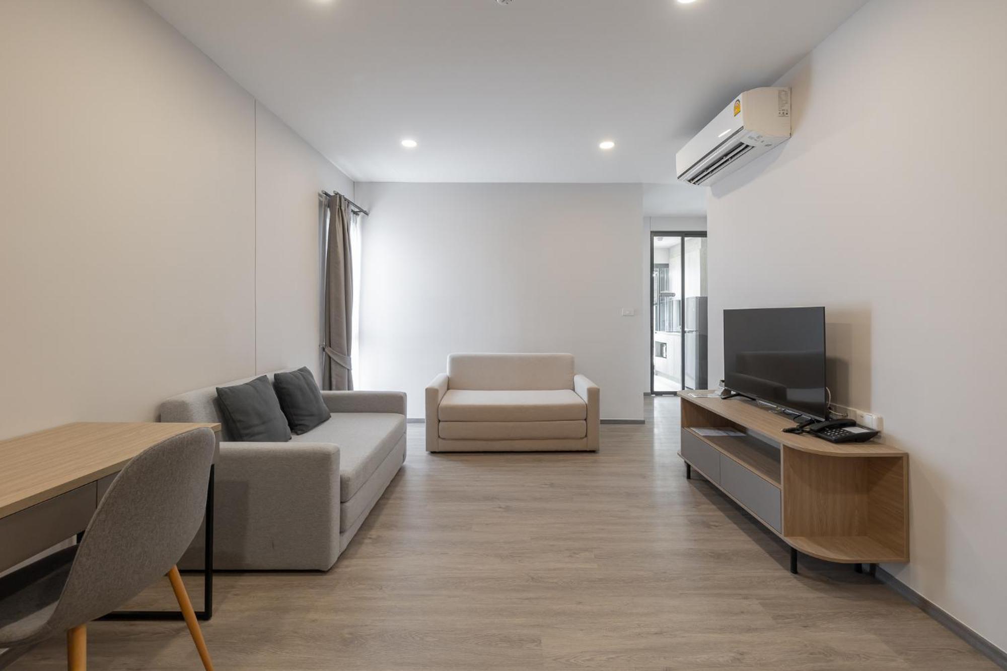 Salaya One Hotel & Service Apartment Exterior foto